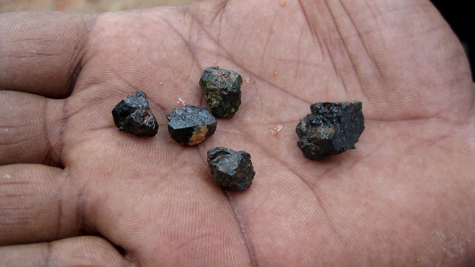 Coltan/Tantalum in DRC is heavily coveted despite widespread labor abuses. Credit: Responsible Sourcing Network, Attribution (CC BY-NC 2.0)