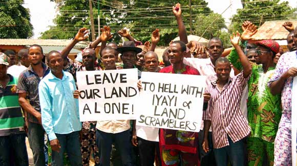 Protest against Okomu Oil Palm Oil, Nigeria. © Okpamakhin Initiative