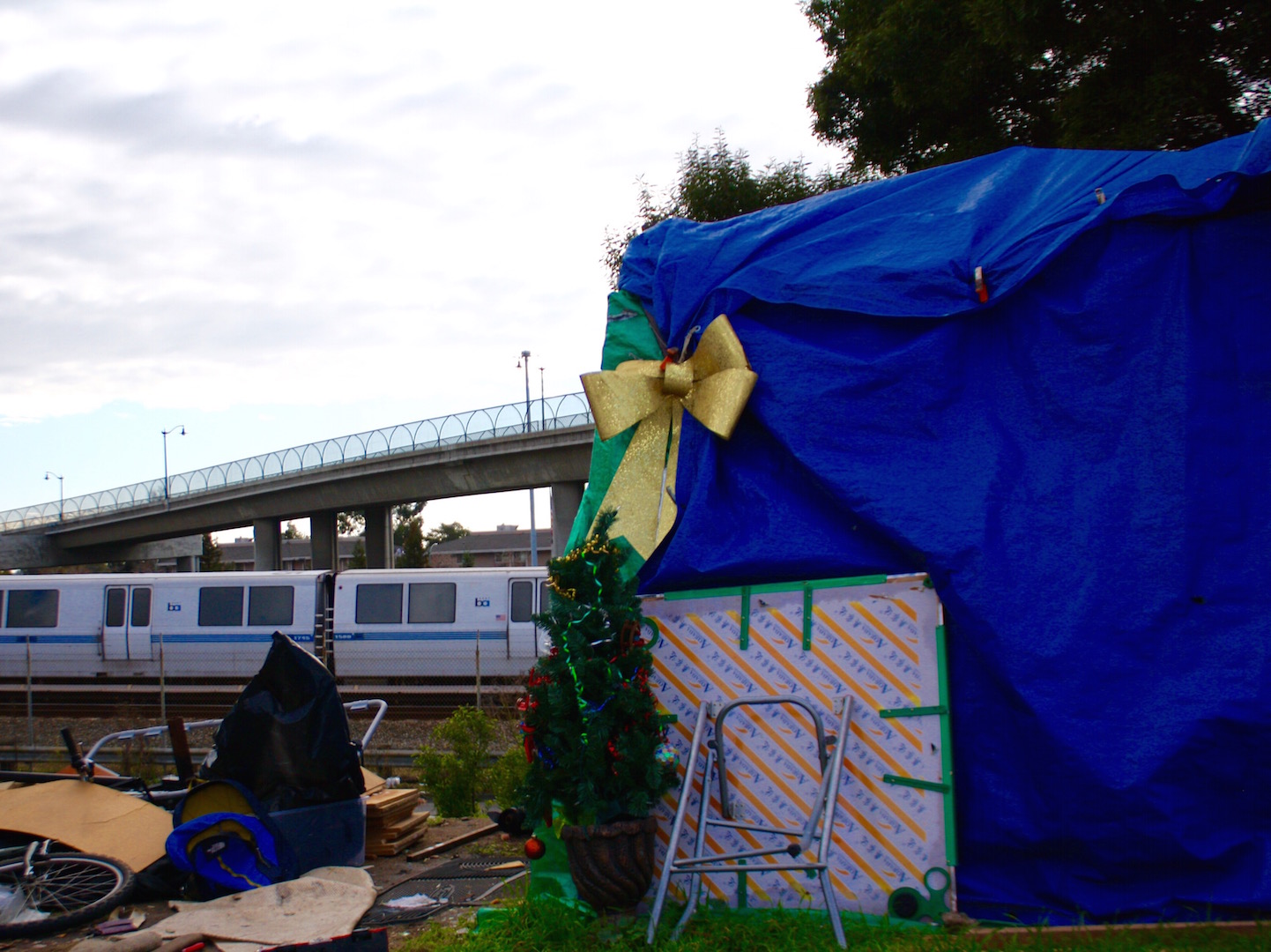 Many people have their first experience with homelessness in their 50s in Oakland